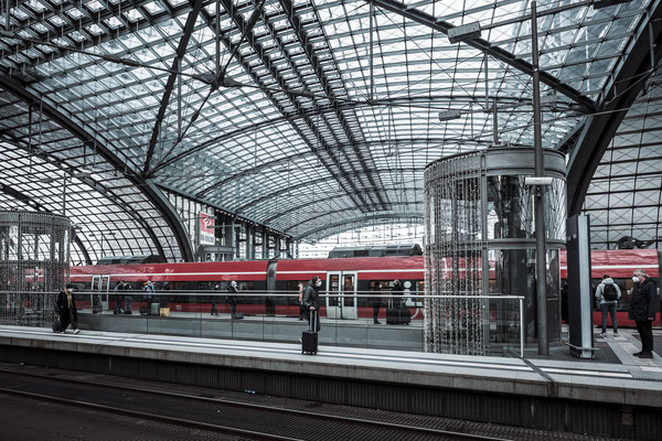 Berlin Hauptbahnhof © Jurjen Veerman