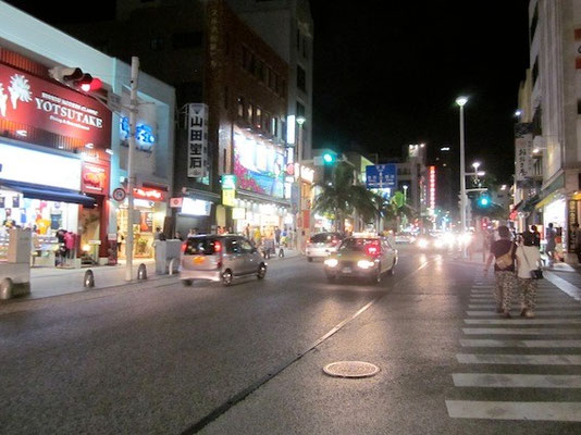 そして那覇の夜は更けていく・・・