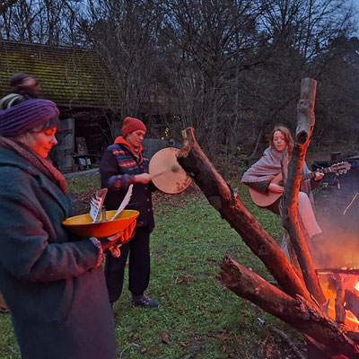 KaoaZeremonie am Feuer - HerzRetreat 2024 mit Michel le Pan