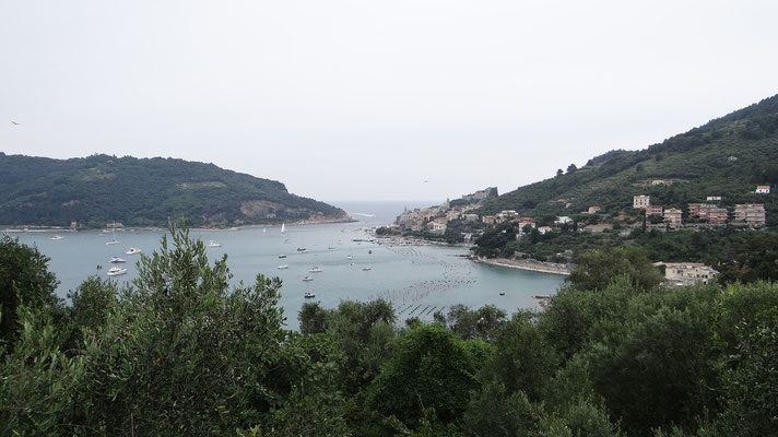 Porto Venere tout au fond