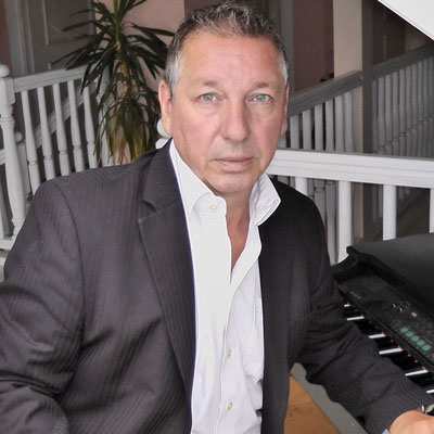 Peter K Keyboard und Piano