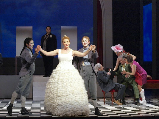 Kathryn Handsaker-La Cenerentola © Armin Bardel
