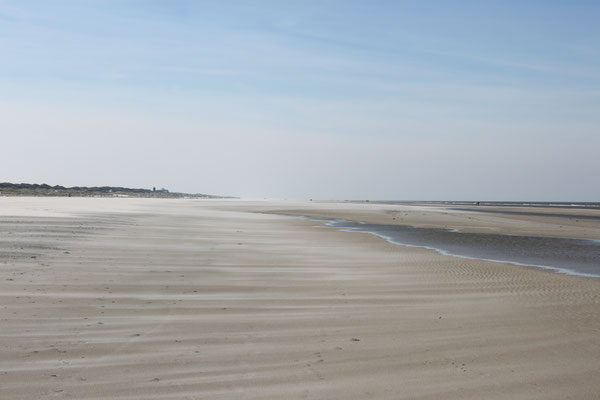 endlos langer Sandstrand 