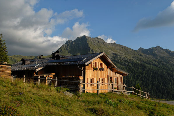 Neue Porzehütte