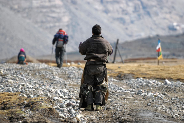 Pilger auf der Kailash Kora