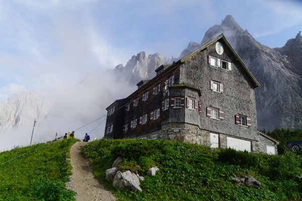 Falkenhütte