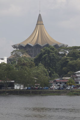 Kuching - parlements gebouw