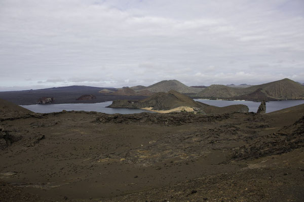 Bartolomé & Santiago island - landschap