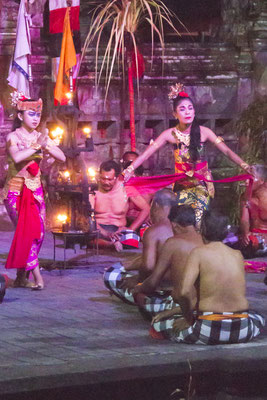 Kecak en vuurdans