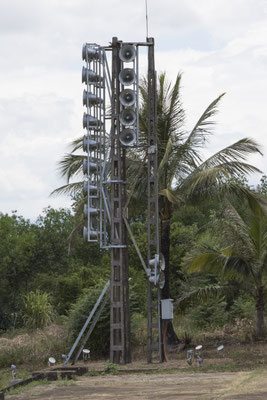 Hien Luongbrug speakers aan de noordkant