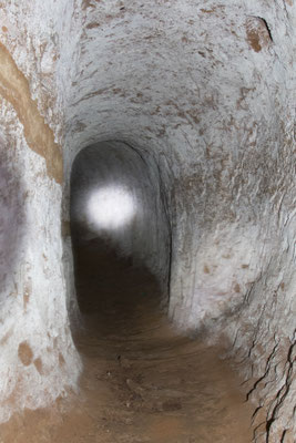Vinh Moc tunnels