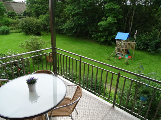 Von dem Balkon aus, hat man einen guten Blick auf den Spielturm.