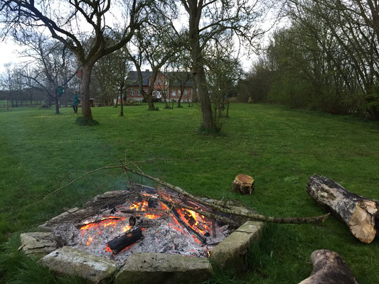 Die Lagerfeuerstelle