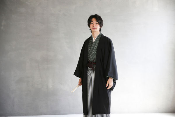 新作羽織袴