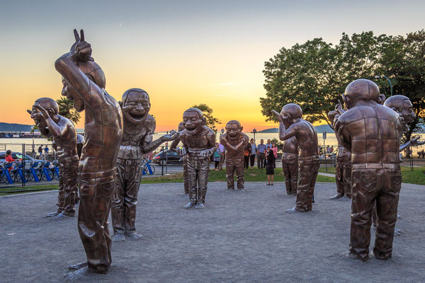 A-maze-ing Laughter, Kunst im Morton Park