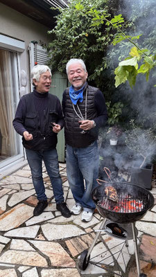 Sadahiro宅でBBQ, パリ在住50年の学生時代からの先輩