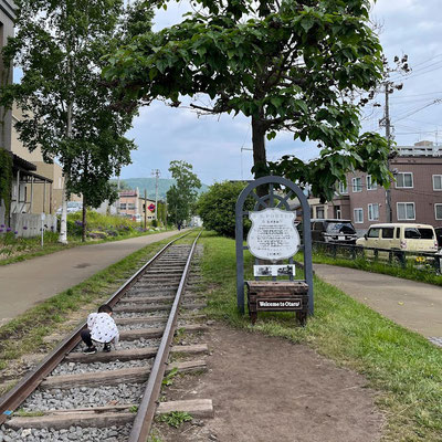 廃線を産業遺構として保存している。旧手宮線といって1880年、北海道最初の鉄道との事