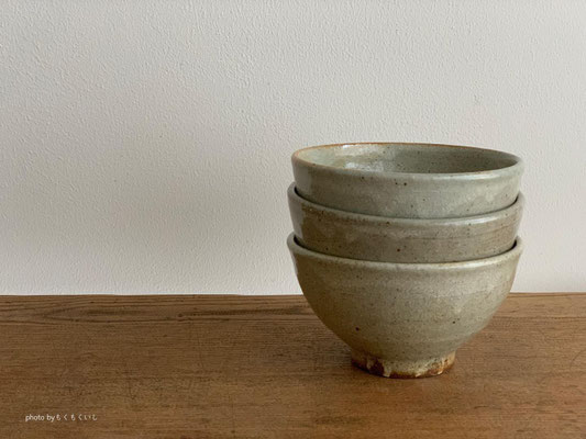 ◯粉引　めしわん（11.5×7cm）