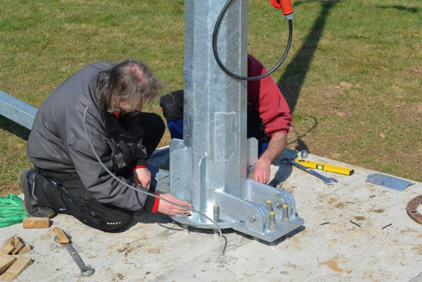 Befestigung / Montage Mast für Antaris / Braun Windmast
