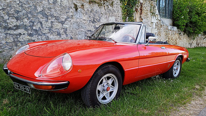Alfa Romeo 2000 Spider Veloce, 1974