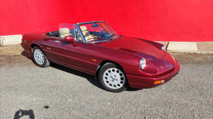 Alfa Romeo Spider 2.0