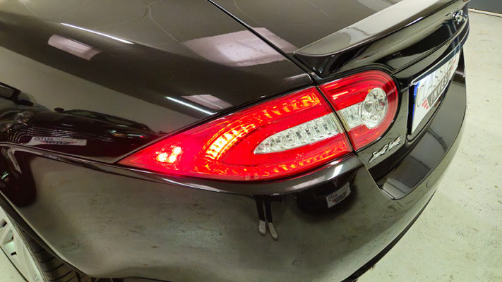 Angle arrière Jaguar XKR 5.0L