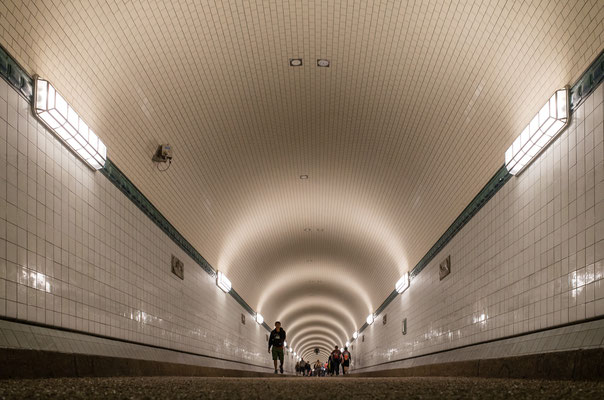 Alter Elbtunnel Hamburg © Dirk Godlinski, www.digitalografie.de