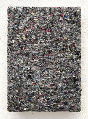 Gü FARBRAUMKÖRPER Mixed Media 24 x 18  | Foto: Günter Wintgens