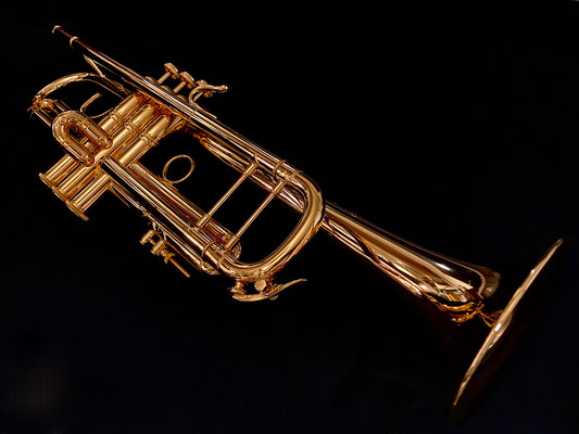 VINCENT BACH STRADIVARIUS VINCENT BACH STRADIVARIUS