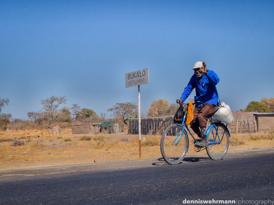 greetings from botsuana - bicycles are very rare in this region and are used to carry heavy luggage as you can see, the people are amazingly friendly... olympus omd em-10, 17mm, f6, 1/640 sec., iso 200