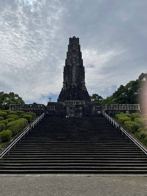 平和の塔