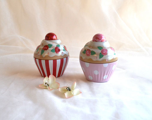 Blechdose Cupe Cake rosa-weiß mit Punkte