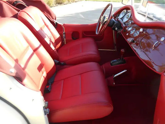 Panther Westwinds J72 interior