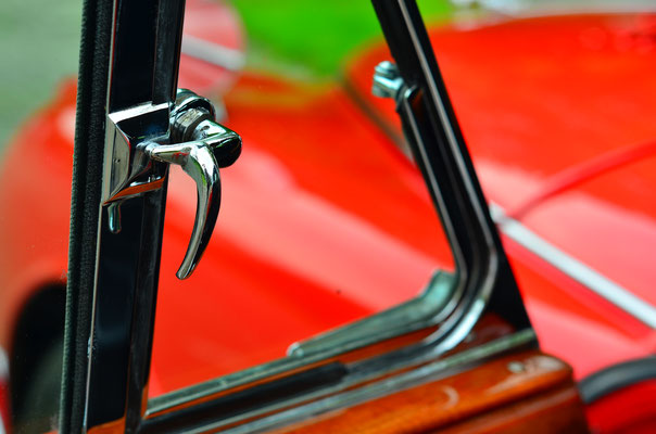 Zijraam detail Interieur Jaguar Mark 2  3.8 liter uit  1966