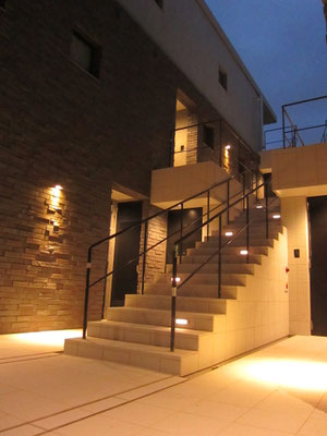 2011' HARAMO CONTATTO　-TOKYO-    （Architect:ブルースタジオ）