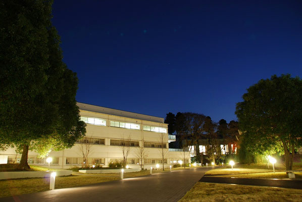 2010' 日本女子大学 西生田キャンパス　-KAWASAKI-    （Design:鈴木陽子建築設計事務所＋ユニットタネ)