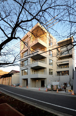 2014'  F-TERRACE　-YOKOHAMA-   （Architect:加藤晴司建築設計事務所）