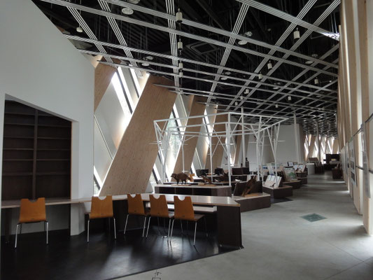 2010'  豊田自然観察の森　-AICHI-　　（Architect:遠藤克彦建築研究所）