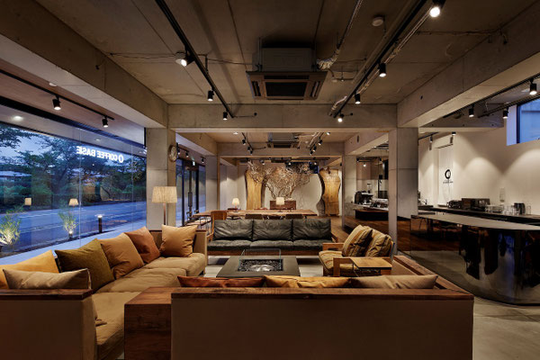 2023' 京都AYMビル -KYOTO- （Architect:川畑智宏建築設計事務所）photo by SATOSHI SHIGETA