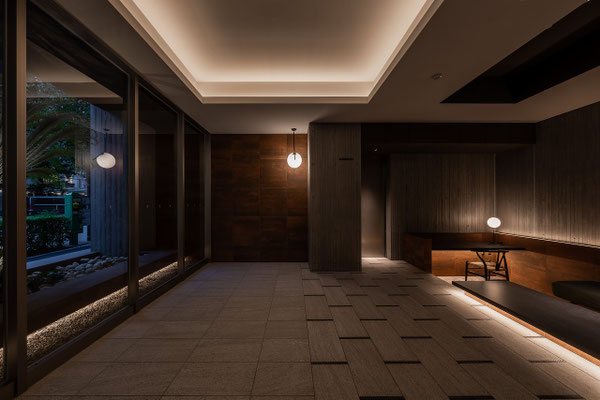 2024' HIROO apartment -TOKYO-（Architect:コプラス）Photo by Shinichi Watanabe