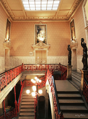 Escalier principal de la Mairie de La Bourboule - Auvergne - France