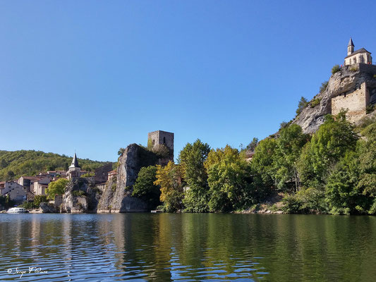 Descente du Lot en bateau - Sur le chemin de Compostelle