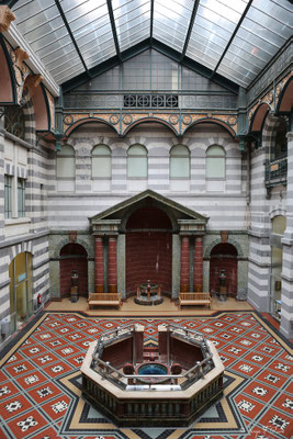 Les Thermes - Verrière réalisée par Gustave Eiffel du Mont Dore - Massif du Sancy - Auvergne - France