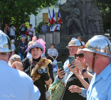 Défilé belle époque des 125 ans du Funiculaire - Le 14 juillet 2023  - Le Mont Dore - Massif du Sancy - Auvergne - France 
