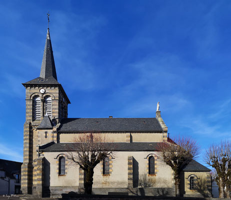 L'église paroissiale Saint-Étienne de St Sauves - Mes randonnées - Massif du Sancy - Auvergne - France