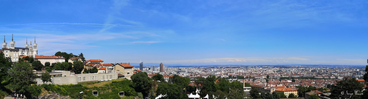panoramique de Lyon - Vue du théatre romain -France