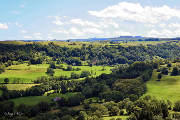 Paysage du Cantal - Auvergne (Août 2006)
