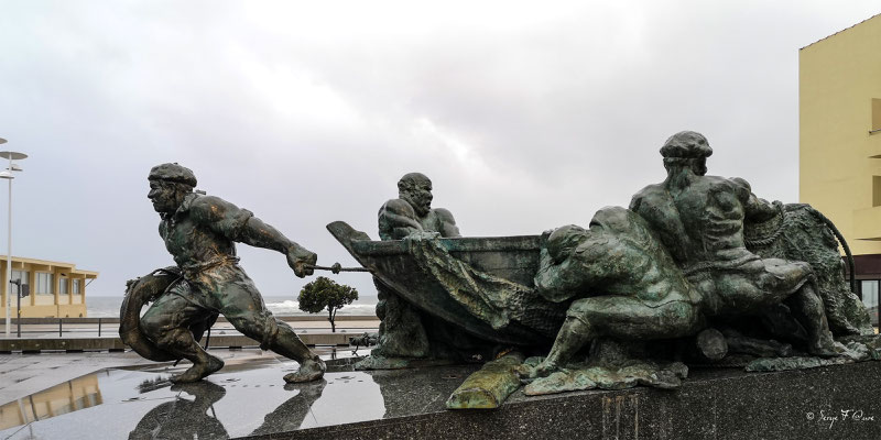 Ensemble de sculptures en bronze a été créé par les frères Carlos, Eduardo et Ramiro Bompastor, artistes visuels de Vila do Conde - Vila do Conde - Portugal - Sur le chemin de Compostelle par le littoral