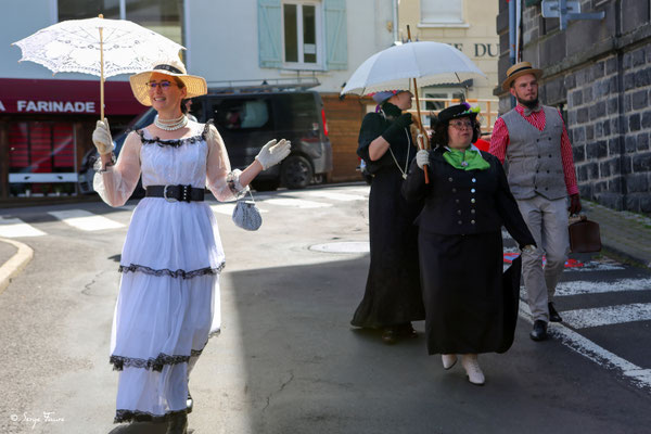 Défilé belle époque des 125 ans du Funiculaire - Le 14 juillet 2023 - Le Mont Dore - Massif du Sancy - Auvergne - France 