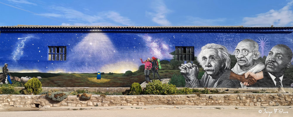 Fresque à la sortie du village de Rabé de las Calzadas au début de la Meseta - Espagne - Sur le chemin de Compostelle